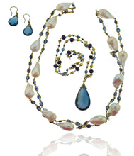 Load image into Gallery viewer, Long blue sapphire and baroque pearl necklace in 18k gold